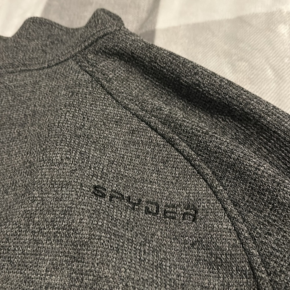 Sharp Looking Athletic Sweater Top. - image 6